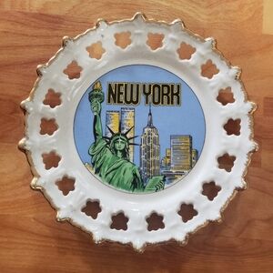 Vintage New York City Decorative Souvenir Plate • Statue of Liberty, Twin Towers